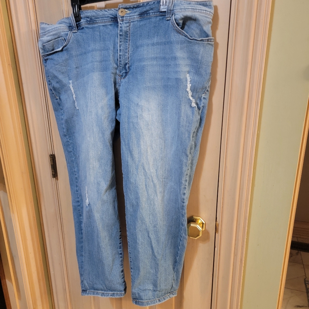 Womens Plus Sz 20 W Forever 21 JEANS Distressed